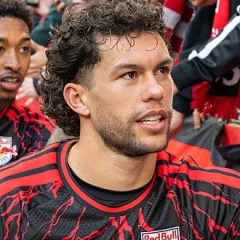 Cade Cowell height profile photo