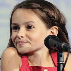 Cailey Fleming height profile photo