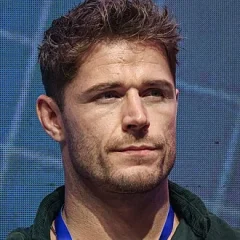 Callum Kerr height profile photo