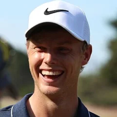 Cameron Davis (golfer) height profile photo