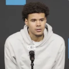 Cameron Johnson height profile photo