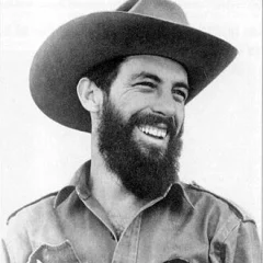 Camilo Cienfuegos height profile photo