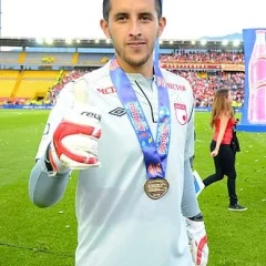 Camilo Vargas height profile photo