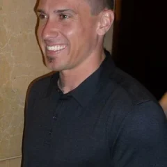 Carey Hart height profile photo