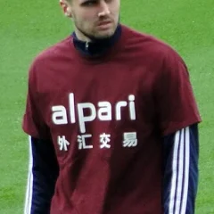 Carl Jenkinson height profile photo