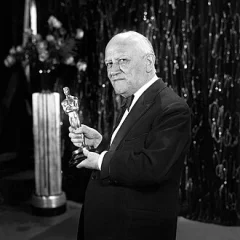 Carl Laemmle height profile photo