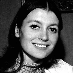 Carla Fracci height profile photo