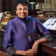Carla Hayden height profile photo