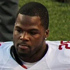 Carlos Hyde height profile photo