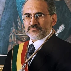 Carlos Mesa height profile photo