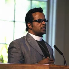 Carlton Pearson height profile photo
