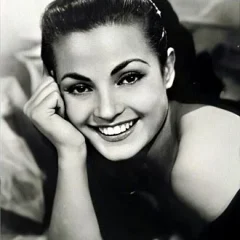 Carmen Sevilla height profile photo