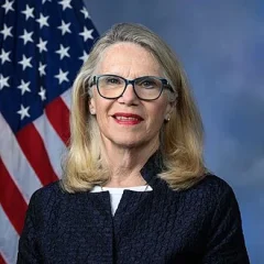 Carol Miller (politician) height profile photo