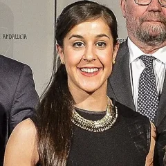 Carolina Marín height profile photo
