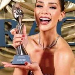 Carolina Miranda (actress) height profile photo