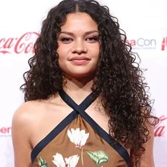Catherine Laga'aia height profile photo