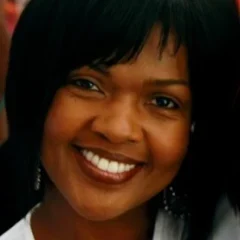 CeCe Winans height profile photo