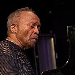 Cecil Taylor height profile photo