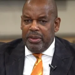 Cedric Maxwell height profile photo