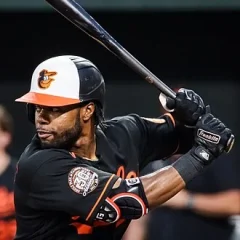 Cedric Mullins height profile photo