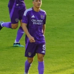 César Araújo height profile photo