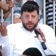 Chaim Walder height profile photo