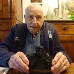 Charles Coste height profile photo