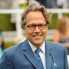 Charles Gordon-Lennox, 11th Duke of Richmond height profile photo