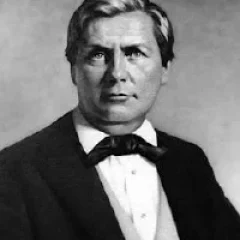 Charles Linn height profile photo