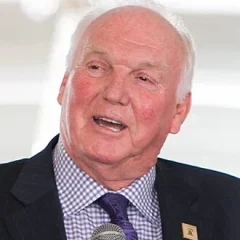 Charlie Manuel height profile photo
