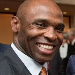 Charlie Strong height profile photo