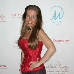 Charlotte Laws height profile photo
