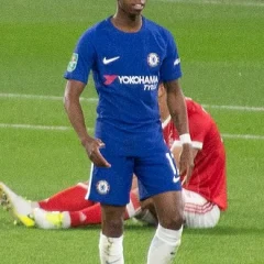 Charly Musonda (footballer, born 1996) height profile photo