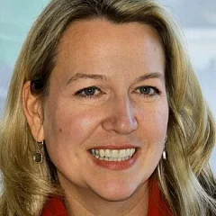 Cheryl Strayed height profile photo
