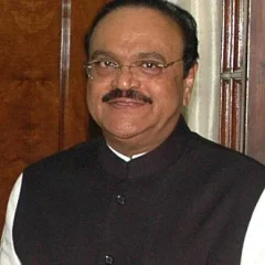 Chhagan Bhujbal height profile photo
