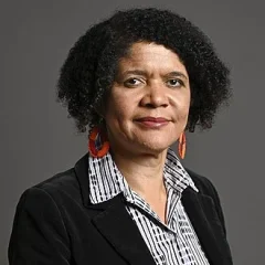 Chi Onwurah height profile photo