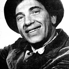 Chico Marx height profile photo