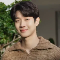 Choi Woo-shik height profile photo
