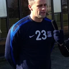 Chris Barker height profile photo