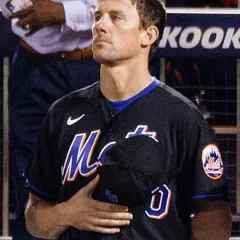 Chris Bassitt height profile photo