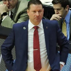 Chris Beard height profile photo