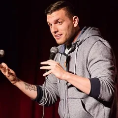 Chris Distefano height profile photo