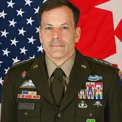 Chris Donahue (general) height profile photo