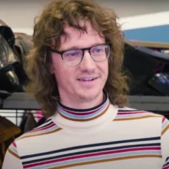 Chris Fleming (comedian) height profile photo