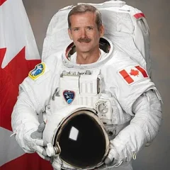 Chris Hadfield height profile photo