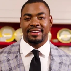 Chris Jones (defensive tackle, born 1994) height profile photo