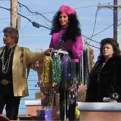 Chris Owens (performer) height profile photo