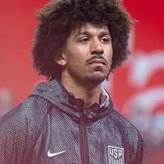Chris Richards (soccer) height profile photo
