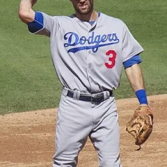 Chris Taylor (baseball) height profile photo