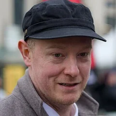 Chris Wakelin height profile photo